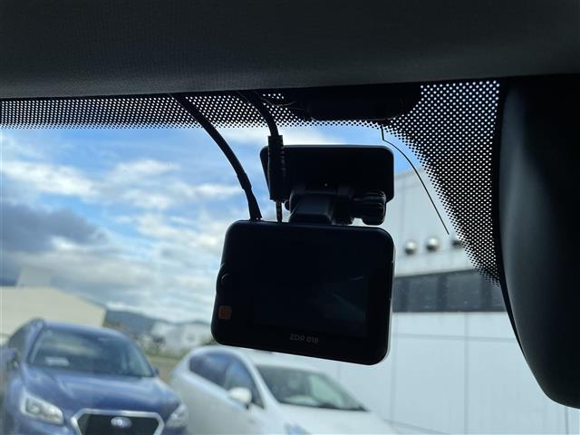 ＣＸ－５ ＸＤ　Ｌパッケージ　純正ＳＤナビ／Ｂｌｕｅｔｏｏｔｈ／ＣＤ／ＤＶＤ／フルセグＴＶ／ＵＳＢ／ＡＵＸ　バックカメラ　ＥＴＣ　前後ドライブレコーダー　ブラインドスポットモニター　衝突軽減ブレーキ　レーンキープアシスト（2枚目）