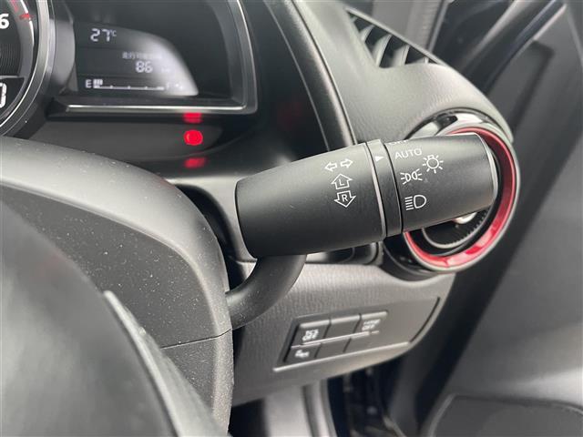 ＣＸ－３ ＸＤ　ツーリング　純正ＳＤナビ／Ｂｌｕｅｔｏｏｔｈ／ＤＶＤ／ＣＤ／地デジＴＶ／ＵＳＢ／ＡＵＸ　バックカメラＥＴＣ　衝突軽減ブレーキ　ブラインドスポットモニター　ドライブレコーダー　オートライト　スマートキー（11枚目）