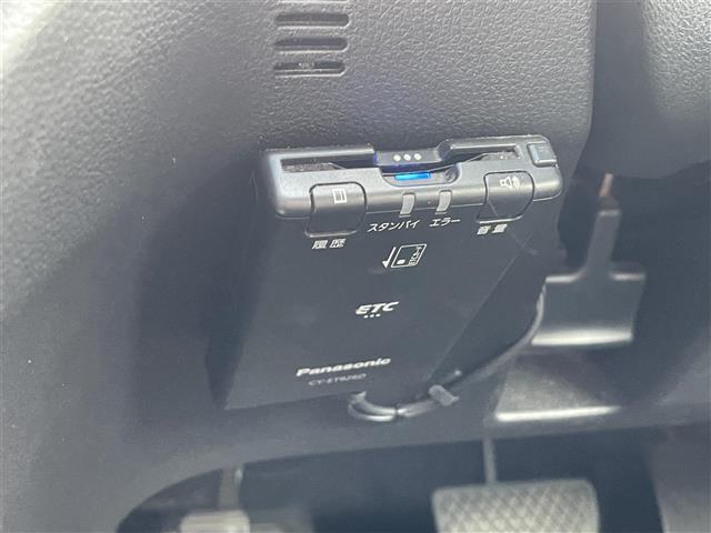 オデッセイ アブソルート・ＥＸ　純正ナビ／Ｂｌｕｅｔｏｏｔｈ／ＵＳＢ／ＣＤ　バックカメラ　ＥＴＣ　衝突軽減ブレーキ　両側パワースライドドア　ドライブレコーダー　運転席パワーシート　オートライト　ＨＩＤ（9枚目）