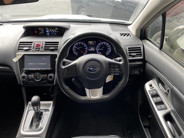 レヴォーグ １．６ＧＴアイサイト　純正ＯＰメモリナビ／ＣＤ／ＤＶＤ／Ｂｌｕｅｔｏｏｔｈ／フルセグＴＶ　バックカメラ　スマートキー　アイサイト搭載／衝突軽減ブレーキ　ＥＴＣ　前席パワーシート　オートライト　前方ドライブレコーダー（23枚目）