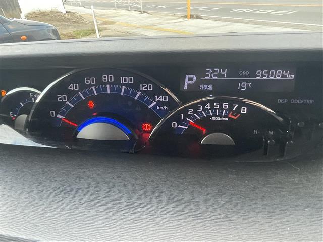 タント カスタムＲＳ　ＳＡ　社外ナビ／Ｂｌｕｅｔｏｏｔｈ／フルセグＴＶ／ＣＤ／ＤＶＤ　バックカメラ　ＥＴＣ　両側パワースライドドア　衝突軽減警告　横すべり防止　スマートキー　前方ドライブレコーダー　オートライト（15枚目）