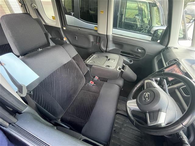 タント カスタムＲＳ　ＳＡ　社外ナビ／Ｂｌｕｅｔｏｏｔｈ／フルセグＴＶ／ＣＤ／ＤＶＤ　バックカメラ　ＥＴＣ　両側パワースライドドア　衝突軽減警告　横すべり防止　スマートキー　前方ドライブレコーダー　オートライト（16枚目）