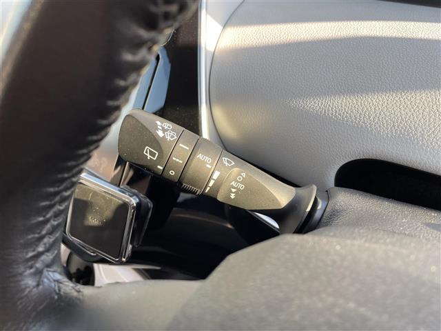 プリウス Ｓセーフティプラス　衝突軽減／ＨＵＤ／純正ナビ／ドラレコ／ＥＴＣ（14枚目）