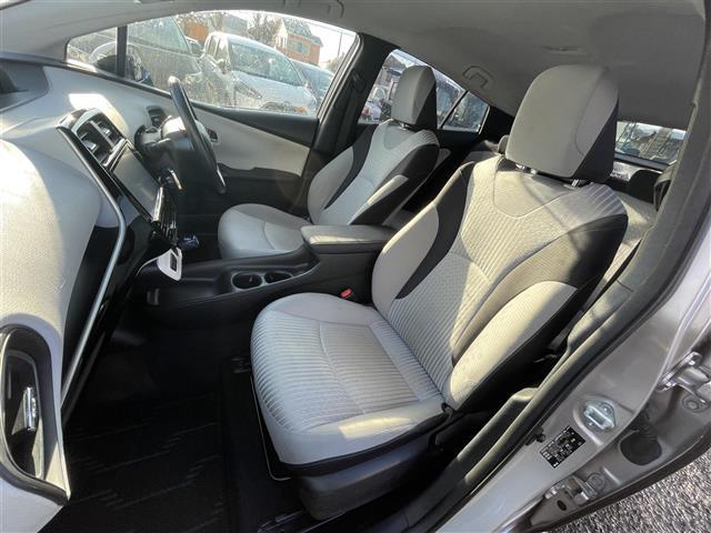 プリウス Ｓセーフティプラス　衝突軽減／ＨＵＤ／純正ナビ／ドラレコ／ＥＴＣ（19枚目）