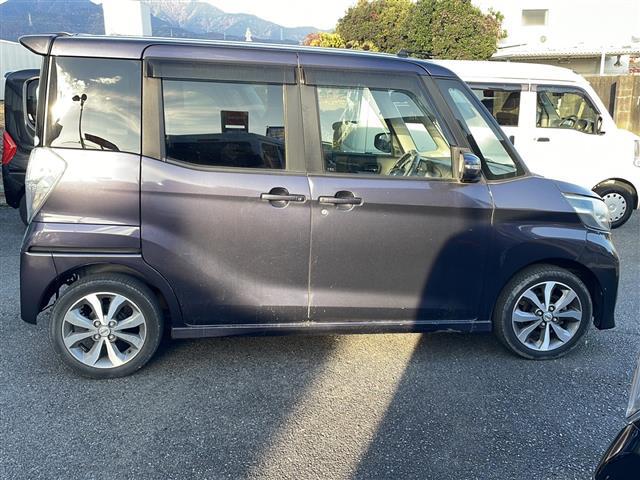 デイズルークス ハイウェイスター　ターボ　純正ナビ，両側パワスラ，ＢＴ，ＥＴＣ，全方位カメラ搭載、ＤＶＤ再生機能（7枚目）