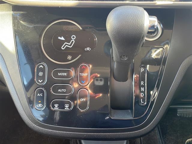 デイズルークス ハイウェイスター　ターボ　純正ナビ，両側パワスラ，ＢＴ，ＥＴＣ，全方位カメラ搭載、ＤＶＤ再生機能（13枚目）