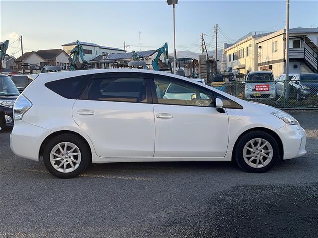 プリウスアルファ Ｓ　メモリナビ／フルセグテレビ／バックカメラ／ＥＴＣ／Ｂｌｕｅｔｏｏｔｈ接続／ＤＶＤ再生機能（7枚目）