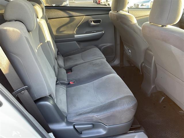 プリウスアルファ Ｓ　メモリナビ／フルセグテレビ／バックカメラ／ＥＴＣ／Ｂｌｕｅｔｏｏｔｈ接続／ＤＶＤ再生機能（29枚目）