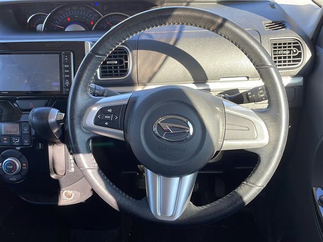 タント カスタムＲＳ　トップエディションＳＡＩＩ　／メモリナビ／フルセグテレビ／全方位バックカメラ／純正アルミホイール／ＣＤチェンジャー（12枚目）