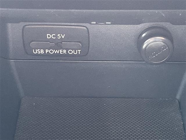 インプレッサスポーツ １．６ｉ－Ｌアイサイト　プラウドエディション　◇４ＷＤ◇パナソニック製ＳＤナビＣＮ－ＲＳ０２Ｄ）・ＣＤ／ＤＶＤ・フルセグＴＶ／ＢＴ接続◇バックカメラ◇ＥＴＣ◇レーダークルーズコントロール◇純正フロアマット◇純正ＡＷ（6枚目）