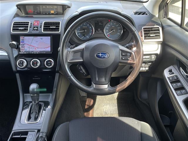 インプレッサスポーツ １．６ｉ－Ｌアイサイト　プラウドエディション　◇４ＷＤ◇パナソニック製ＳＤナビＣＮ－ＲＳ０２Ｄ）・ＣＤ／ＤＶＤ・フルセグＴＶ／ＢＴ接続◇バックカメラ◇ＥＴＣ◇レーダークルーズコントロール◇純正フロアマット◇純正ＡＷ（41枚目）