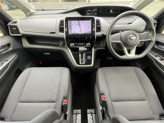 セレナ Ｘ　・純正メモリーナビ（フルセグＴＶ／ＣＤ／ＤＶＤ／Ｂｌｕ－ｒａｙ／ＢＴオーディオ）・アラウンドビューモニター・エマージェンシーブレーキ・セキュリティ＆セーフティパック・両側パワースライドドア（25枚目）