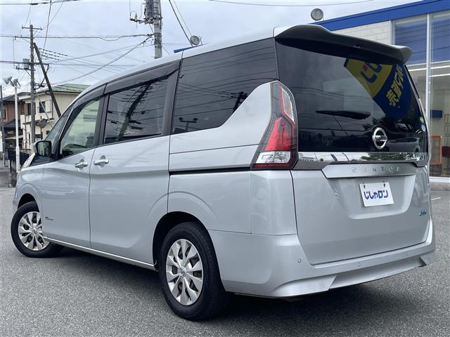 セレナ Ｘ　・純正メモリーナビ（フルセグＴＶ／ＣＤ／ＤＶＤ／Ｂｌｕ－ｒａｙ／ＢＴオーディオ）・アラウンドビューモニター・エマージェンシーブレーキ・セキュリティ＆セーフティパック・両側パワースライドドア（43枚目）