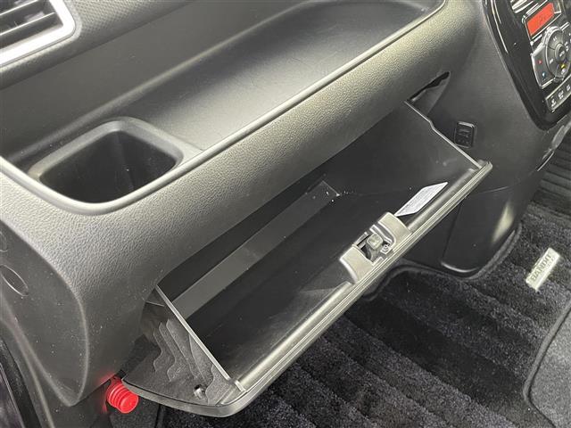 ソリオバンディット ハイブリッドＭＶ　全方位モニター付メモリーナビ（ＣＤ／ＤＶＤ／ＢＴオーディオ／フルセグＴＶ）　後席ワンアクションパワースライドドア装着車　前後コーナーセンサー　デュアルカメラブレーキサポート　純正ＥＴＣ（16枚目）