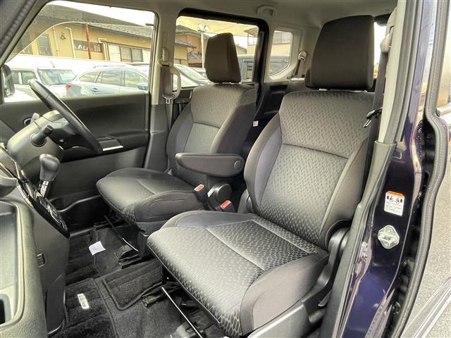 ソリオバンディット ハイブリッドＭＶ　全方位モニター付メモリーナビ（ＣＤ／ＤＶＤ／ＢＴオーディオ／フルセグＴＶ）　後席ワンアクションパワースライドドア装着車　前後コーナーセンサー　デュアルカメラブレーキサポート　純正ＥＴＣ（30枚目）