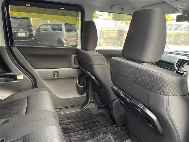 ソリオバンディット ハイブリッドＭＶ　全方位モニター付メモリーナビ（ＣＤ／ＤＶＤ／ＢＴオーディオ／フルセグＴＶ）　後席ワンアクションパワースライドドア装着車　前後コーナーセンサー　デュアルカメラブレーキサポート　純正ＥＴＣ（31枚目）