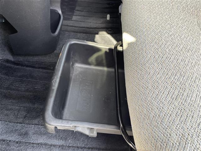 ムーヴキャンバス Xリミテッド SAII ・純正メモリーナビ(フルセグTV・CD・DVD・BTオーディオ)スマートアシストII・両側パワースライドドア・スマートキー・新車時保証書・取扱説明書・ナビ取扱説明書(32枚目)