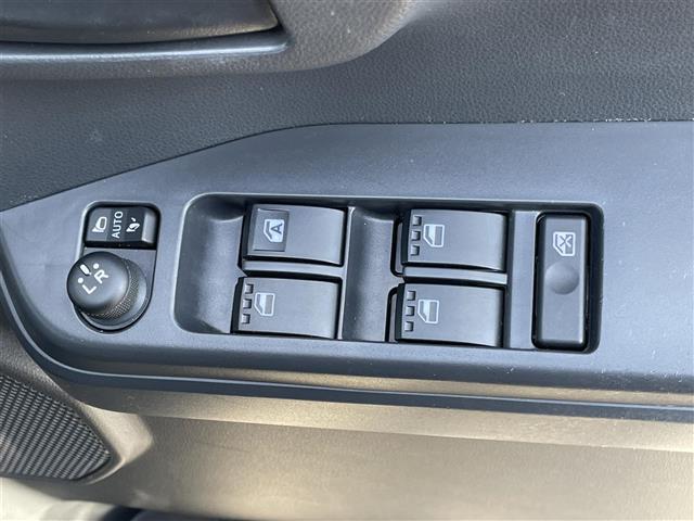 ウェイク L SAIII スマートアシストIII 衝突被害軽減ブレーキ 横滑り防止装置 アイドリングストップ 両側パワースライドドア 社外メモリーナビ(MDV-D305) ワンセグTV/CD/SD/BTオーディオ(8枚目)