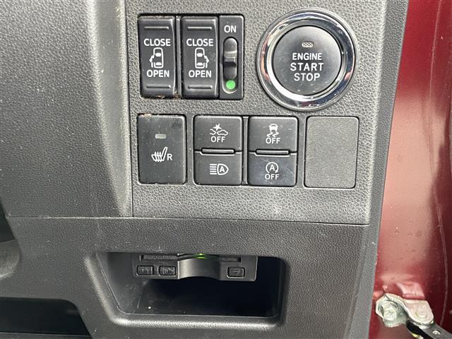 タント カスタムＲＳ　トップエディションＳＡＩＩＩ　純正ＳＤナビ（ＮＳＺＮ－Ｗ６８Ｄ）フルセグＴＶ・ＣＤ／ＤＶＤ・ＢＴ接続・バックカメラ・ドライブレコーダー・ハーフレザー・Ｄ席シートヒーター・両側パワースライドドア・スマートキーｘ２（6枚目）