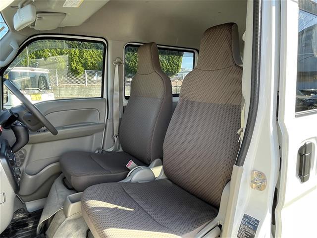 NV100クリッパーバン DX GLパッケージ 2nd発信モード・純正AM/FMラジオ・オーバーヘッドシェルフ・ETC・新車時保証書・取扱説明書(21枚目)