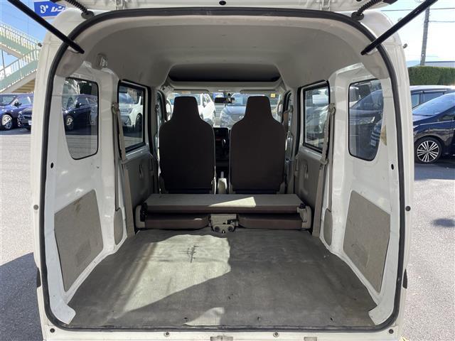 NV100クリッパーバン DX GLパッケージ 2nd発信モード・純正AM/FMラジオ・オーバーヘッドシェルフ・ETC・新車時保証書・取扱説明書(28枚目)