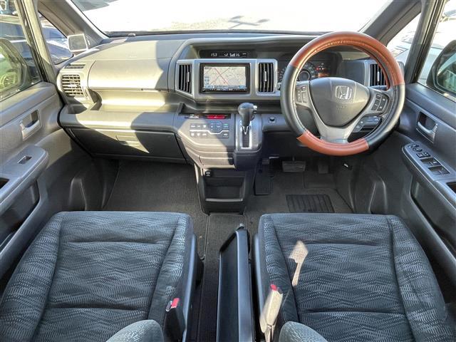 ステップワゴン G Eセレクション ・社外メモリーナビ(フルセグTV・DVD・CD・SD・BTオーディオ)・バックカメラ・ETC・両側パワースライドドア・前後ドライブレコーダー・ディスチャージヘッドライト・クルーズコントロ(23枚目)