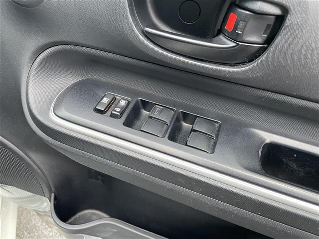 アクア Ｓ　〇ワンオーナー〇純正ＳＤナビ（ＮＳＺＴ－Ｗ６６Ｔ）・ＢＴ接続・ＣＤ／ＤＶＤ・フルセグＴＶ〇ＥＴＣ〇バックカメラ〇レーンキープアシスト〇純正フロアマット（25枚目）