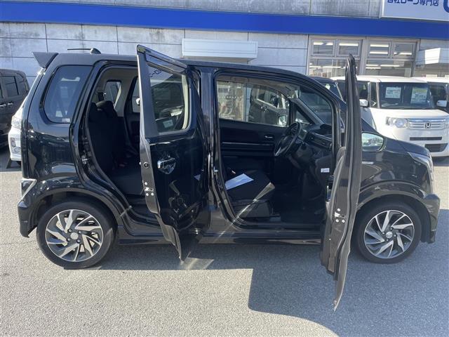 ワゴンＲスティングレー ハイブリッドＸ（12枚目）