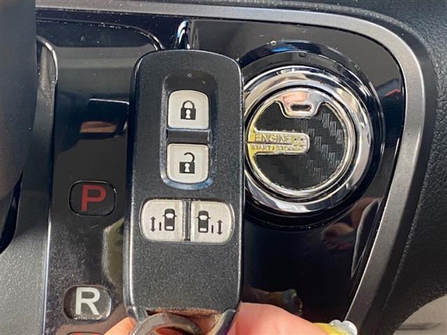 N-BOXカスタム G・ターボLパッケージ(15枚目)