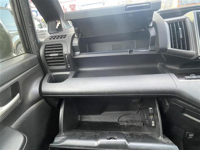 ステップワゴンスパーダ Z クールスピリット(12枚目)