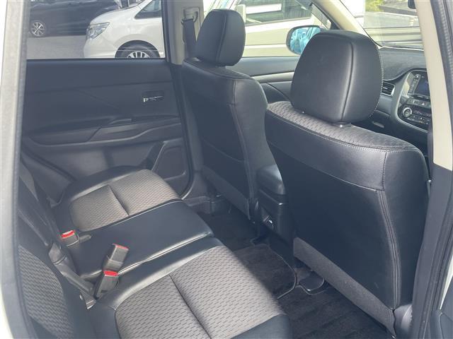 アウトランダーＰＨＥＶ Ｇナビパッケージ（25枚目）