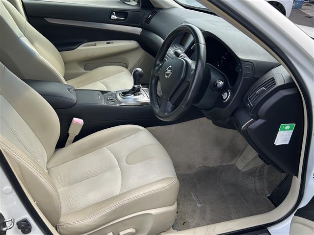 スカイライン 250GT(22枚目)