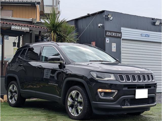ジープ・コンパス リミテッド 4WD/レザーシート/レーダークルーズコントロール/Beatsサウンド/パーキングアシスト/ブラインドスポット/純正ナビゲーション/バックカメラ/Bluetooth/地デジTV/ドライブレコーダー(5枚目)