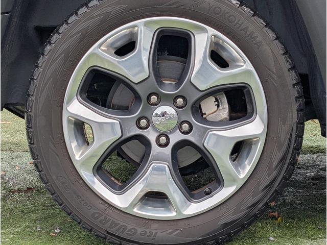 ジープ・コンパス リミテッド 4WD/レザーシート/レーダークルーズコントロール/Beatsサウンド/パーキングアシスト/ブラインドスポット/純正ナビゲーション/バックカメラ/Bluetooth/地デジTV/ドライブレコーダー(20枚目)