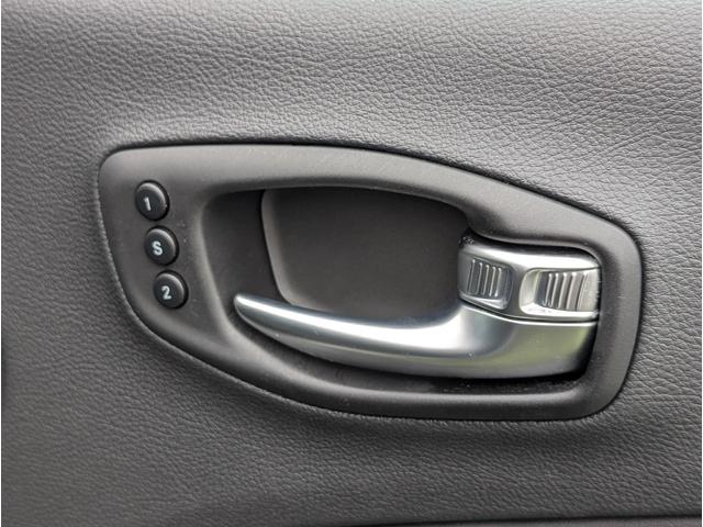 ジープ・コンパス リミテッド 4WD/レザーシート/レーダークルーズコントロール/Beatsサウンド/パーキングアシスト/ブラインドスポット/純正ナビゲーション/バックカメラ/Bluetooth/地デジTV/ドライブレコーダー(58枚目)