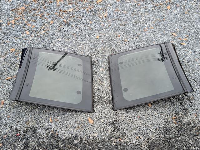 フェアレディＺ ３００ＺＸ　ツインカム２４バルブＶ６エンジン／大型リアスポイラー／エアロパーツ／ＲＡＹＳ　ＶＯＬＫＲＡＣＩＮＧ　ＬＥ３７アルミホイール／ナルディステアリング／Ｔバールーフ／純正マニュアルミッション／（33枚目）