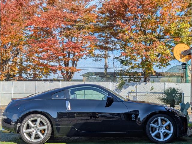 フェアレディZ バージョンST フジツボマフラー/純正6MT/ディープコーンステアリング/トランクスポイラー/アイライン/レザーシート/ヒーター付きパワーシート/HID/(14枚目)