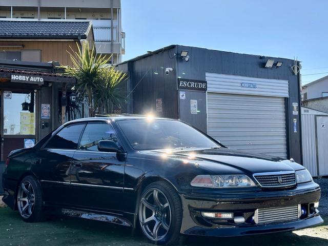 マークII ツアラーＶ　ブラックオールペン／純正５速ＭＴ／ハイフロータービン／Ｋ＆Ｎエアクリ／ＢＬＩＴＺラジエター／前置インタークーラ／ＡＰＥＸｉＦＣコマンダー・ブーストコントロールバルブ／車高調／ＲＡＹＳアルミ／外マフラー（7枚目）