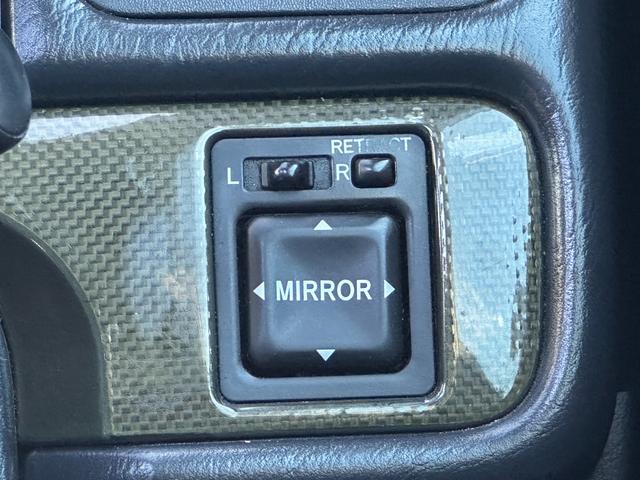 マークII ツアラーＶ　ブラックオールペン／純正５速ＭＴ／ハイフロータービン／Ｋ＆Ｎエアクリ／ＢＬＩＴＺラジエター／前置インタークーラ／ＡＰＥＸｉＦＣコマンダー・ブーストコントロールバルブ／車高調／ＲＡＹＳアルミ／外マフラー（50枚目）