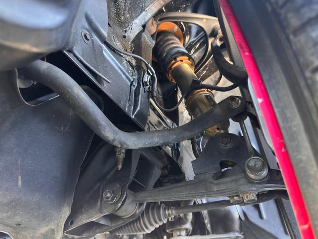 マークII ツアラーＶ　ブラックオールペン／純正５速ＭＴ／ハイフロータービン／Ｋ＆Ｎエアクリ／ＢＬＩＴＺラジエター／前置インタークーラ／ＡＰＥＸｉＦＣコマンダー・ブーストコントロールバルブ／車高調／ＲＡＹＳアルミ／外マフラー（62枚目）