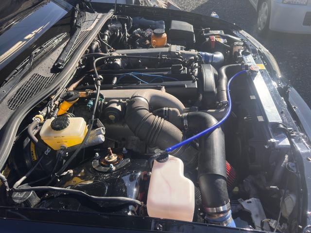 マークII ツアラーＶ　ブラックオールペン／純正５速ＭＴ／ハイフロータービン／Ｋ＆Ｎエアクリ／ＢＬＩＴＺラジエター／前置インタークーラ／ＡＰＥＸｉＦＣコマンダー・ブーストコントロールバルブ／車高調／ＲＡＹＳアルミ／外マフラー（64枚目）