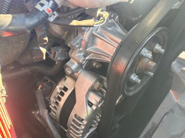 マークII ツアラーＶ　ブラックオールペン／純正５速ＭＴ／ハイフロータービン／Ｋ＆Ｎエアクリ／ＢＬＩＴＺラジエター／前置インタークーラ／ＡＰＥＸｉＦＣコマンダー・ブーストコントロールバルブ／車高調／ＲＡＹＳアルミ／外マフラー（76枚目）