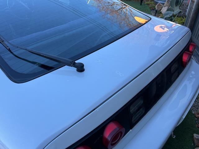 フェアレディZ バージョンS ツインターボ 5型後期モデル/VeilSideエアロ/AVSモデル5アルミホイール/純正5MT/柿本改2本出しマフラー/車高調/Tバールーフ/フェラーリ風テールランプ/タイミングベルト交換済み/(7枚目)