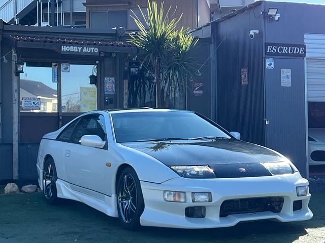 フェアレディZ バージョンS ツインターボ 5型後期モデル/VeilSideエアロ/AVSモデル5アルミホイール/純正5MT/柿本改2本出しマフラー/車高調/Tバールーフ/フェラーリ風テールランプ/タイミングベルト交換済み/(9枚目)