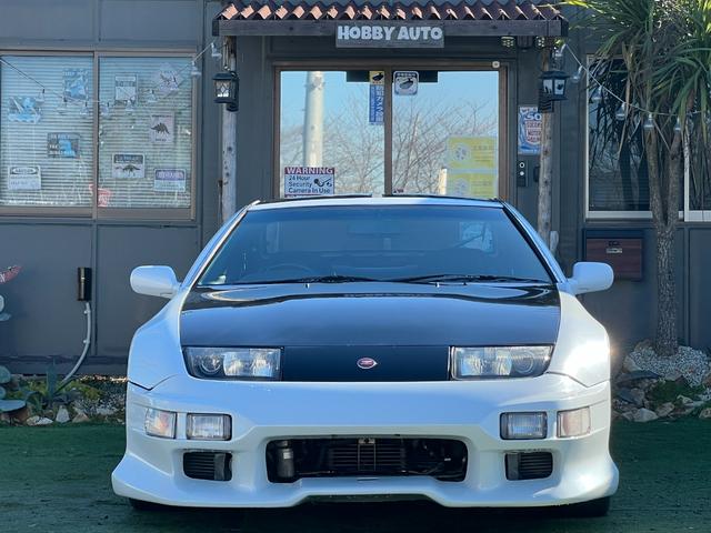 フェアレディZ バージョンS ツインターボ 5型後期モデル/VeilSideエアロ/AVSモデル5アルミホイール/純正5MT/柿本改2本出しマフラー/車高調/Tバールーフ/フェラーリ風テールランプ/タイミングベルト交換済み/(10枚目)