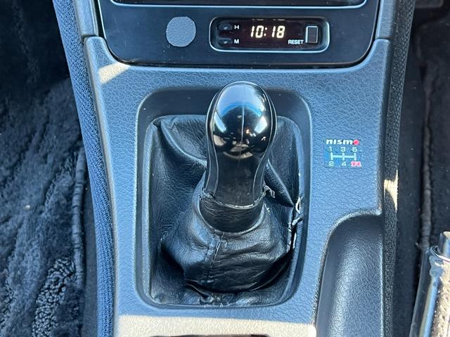 フェアレディZ バージョンS ツインターボ 5型後期モデル/VeilSideエアロ/AVSモデル5アルミホイール/純正5MT/柿本改2本出しマフラー/車高調/Tバールーフ/フェラーリ風テールランプ/タイミングベルト交換済み/(40枚目)