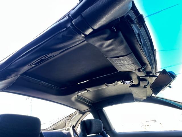 フェアレディZ バージョンS ツインターボ 5型後期モデル/VeilSideエアロ/AVSモデル5アルミホイール/純正5MT/柿本改2本出しマフラー/車高調/Tバールーフ/フェラーリ風テールランプ/タイミングベルト交換済み/(65枚目)
