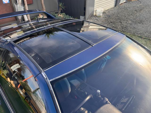 フェアレディＺ バージョンＳ　ツインターボ　Ｔバールーフ／ＨＫＳＥＶＣブースト／４点式シートベルト／マフラー温度計／ブースト圧計／ブローオフバルブ／マナレイスポーツＭＳ－６ハイパー１８インチＡＷ／トラストマフラー／トラストエアロパーツ／車高調（13枚目）