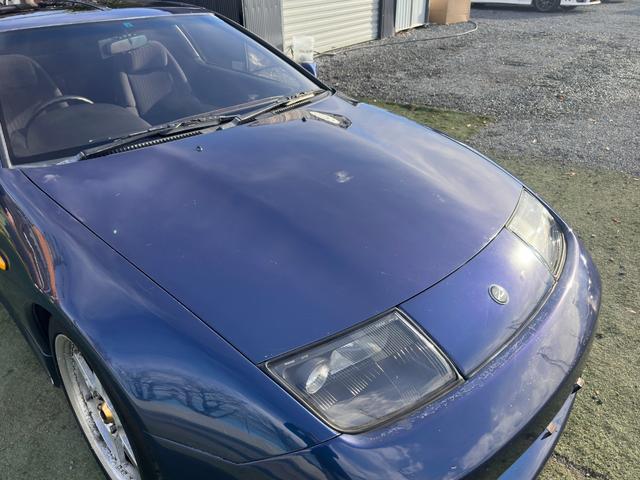 フェアレディＺ バージョンＳ　ツインターボ　Ｔバールーフ／ＨＫＳＥＶＣブースト／４点式シートベルト／マフラー温度計／ブースト圧計／ブローオフバルブ／マナレイスポーツＭＳ－６ハイパー１８インチＡＷ／トラストマフラー／トラストエアロパーツ／車高調（14枚目）