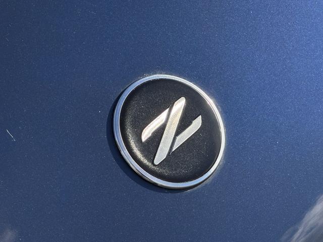 フェアレディＺ バージョンＳ　ツインターボ　Ｔバールーフ／ＨＫＳＥＶＣブースト／４点式シートベルト／マフラー温度計／ブースト圧計／ブローオフバルブ／マナレイスポーツＭＳ－６ハイパー１８インチＡＷ／トラストマフラー／トラストエアロパーツ／車高調（15枚目）